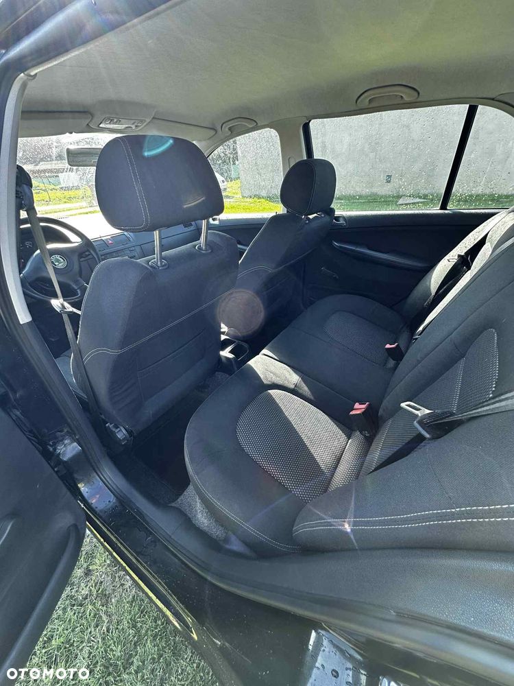 Skoda Fabia - 6