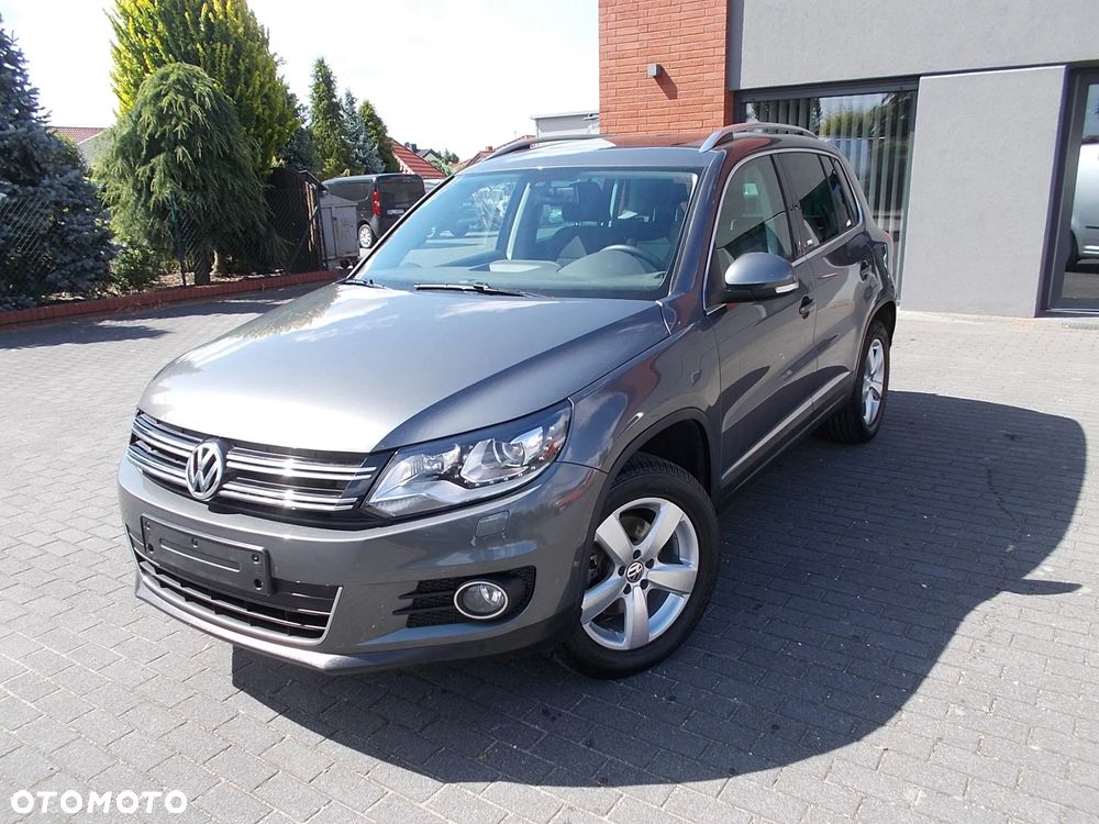 Volkswagen Tiguan - 1