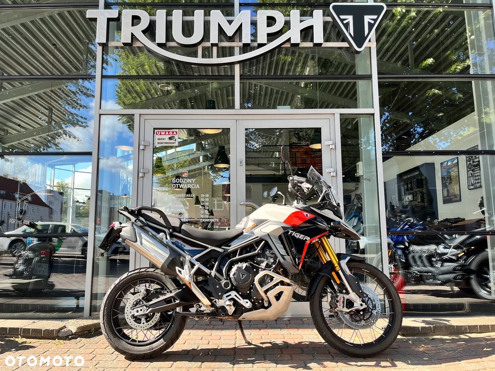 Triumph Tiger - 2