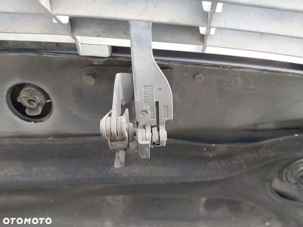 Maska pokrywa silnika Mercedes C klasa W203 kombi - 8