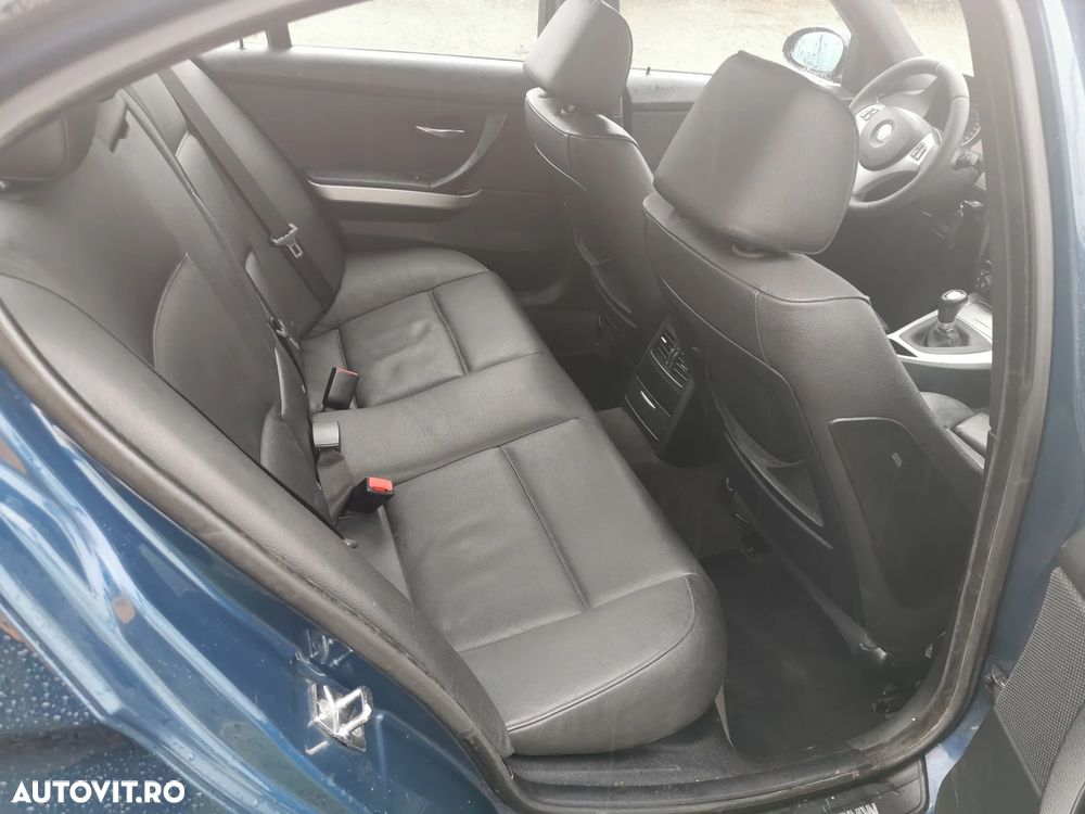 BMW Seria 3 320d DPF Blue Performance Edition Fleet - 9