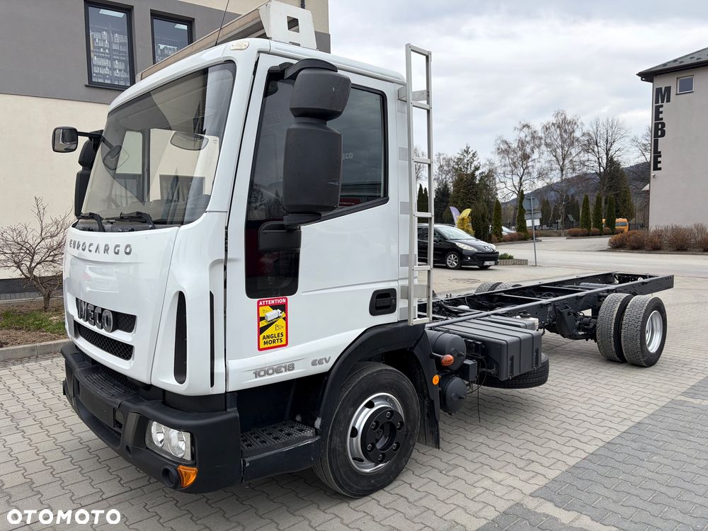 Iveco Eurocargo 100e18 rama do zabudowy 6,4m  poduszka klima - 1