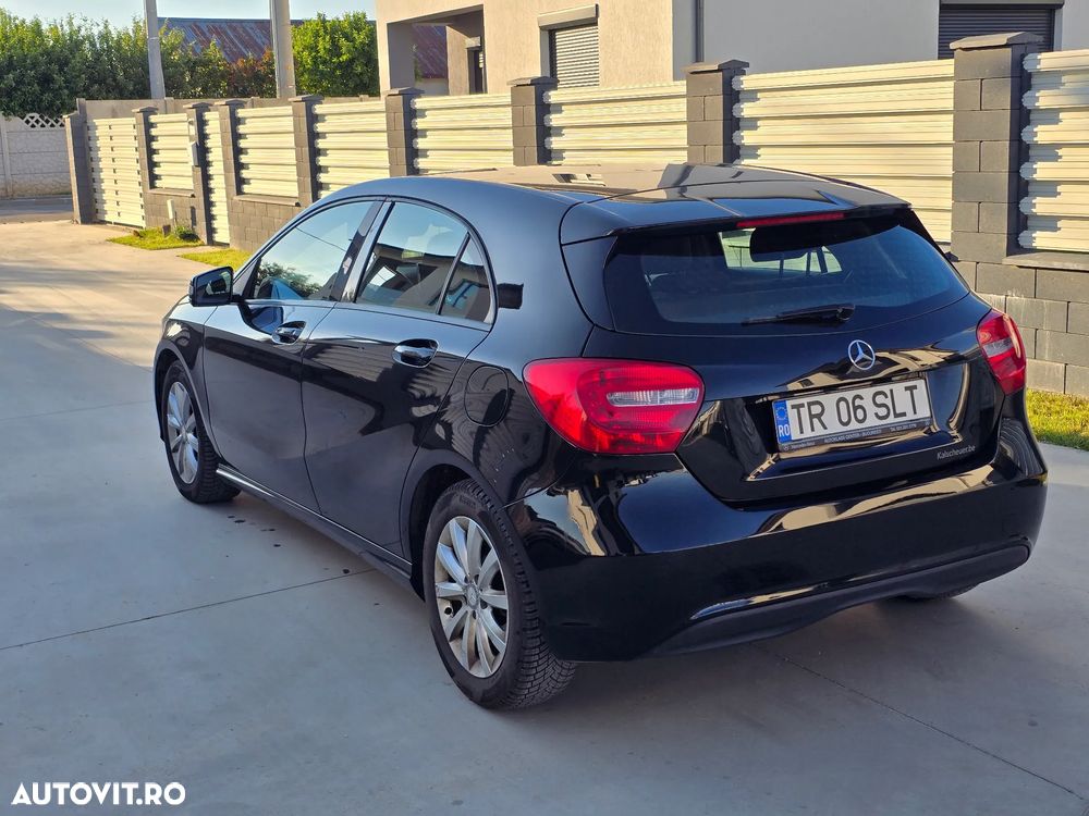 Mercedes-Benz A 180 - 4