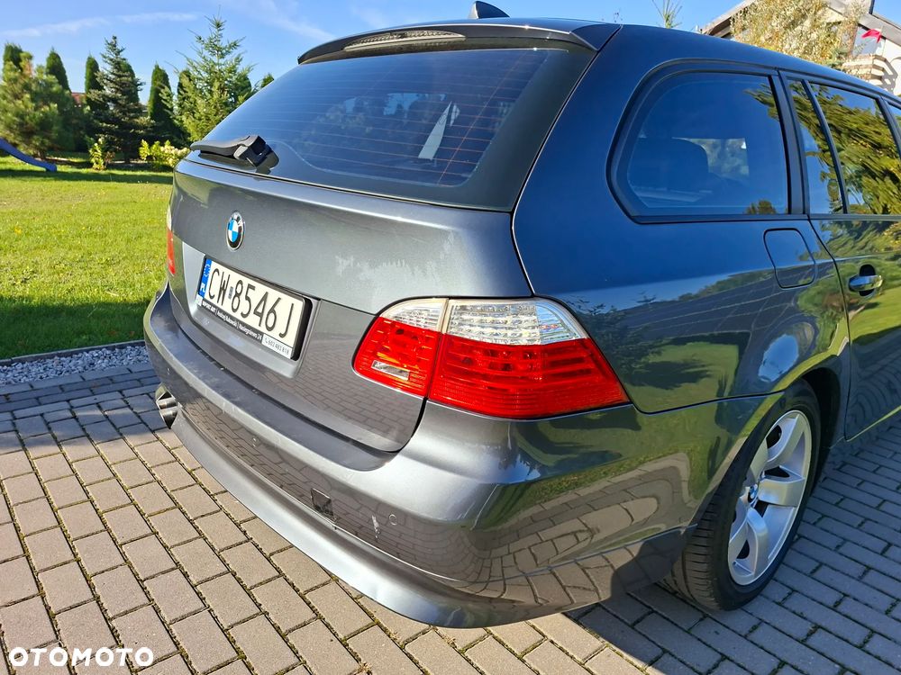 BMW Seria 5 525d - 7