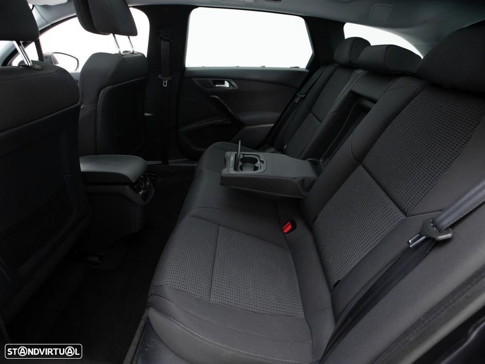 Peugeot 508 SW - 8