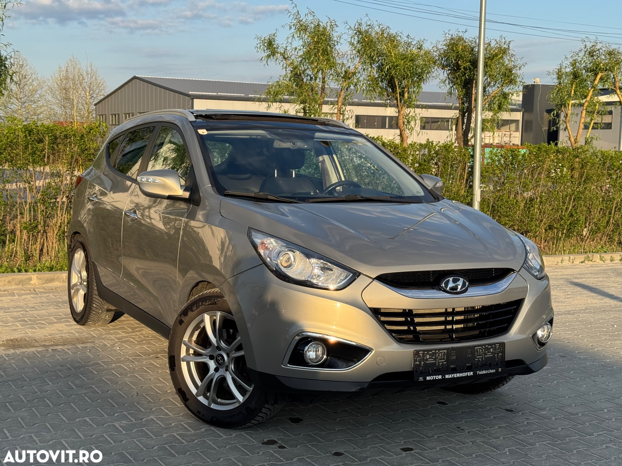 Hyundai ix35 2.0 CRDI 4WD Automatik Premium - 2