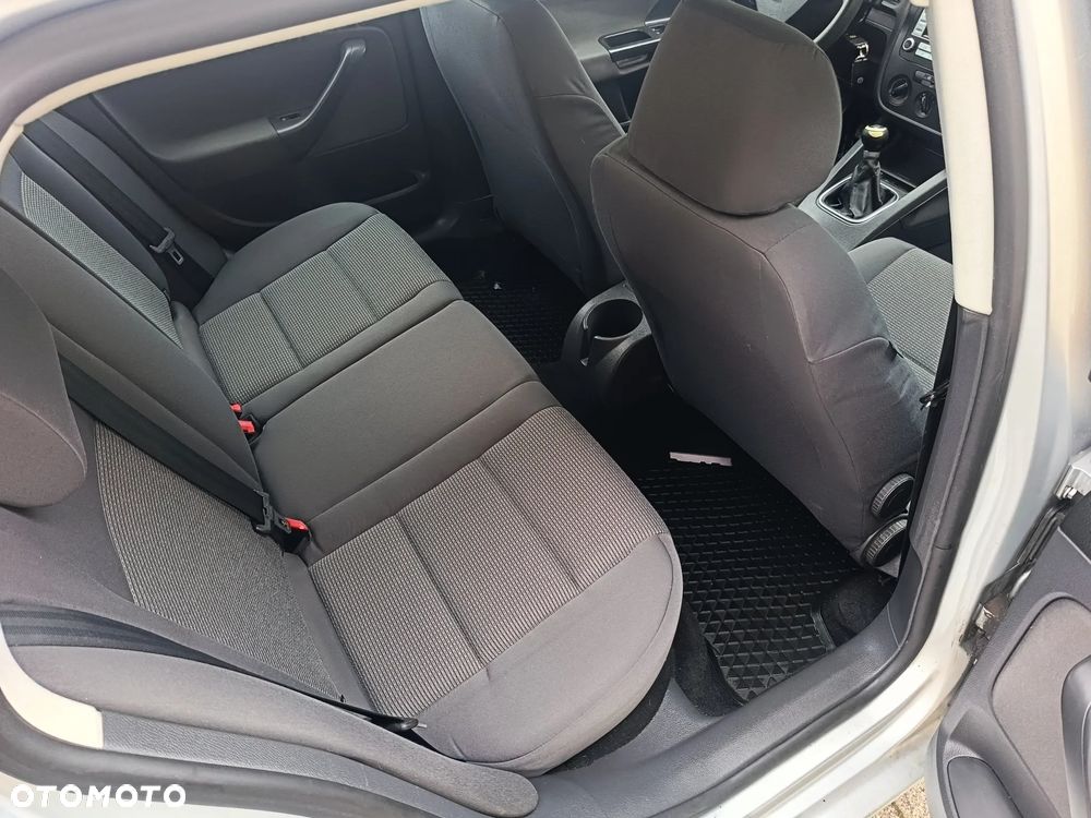 Volkswagen Golf 1.9 TDI Edition - 12