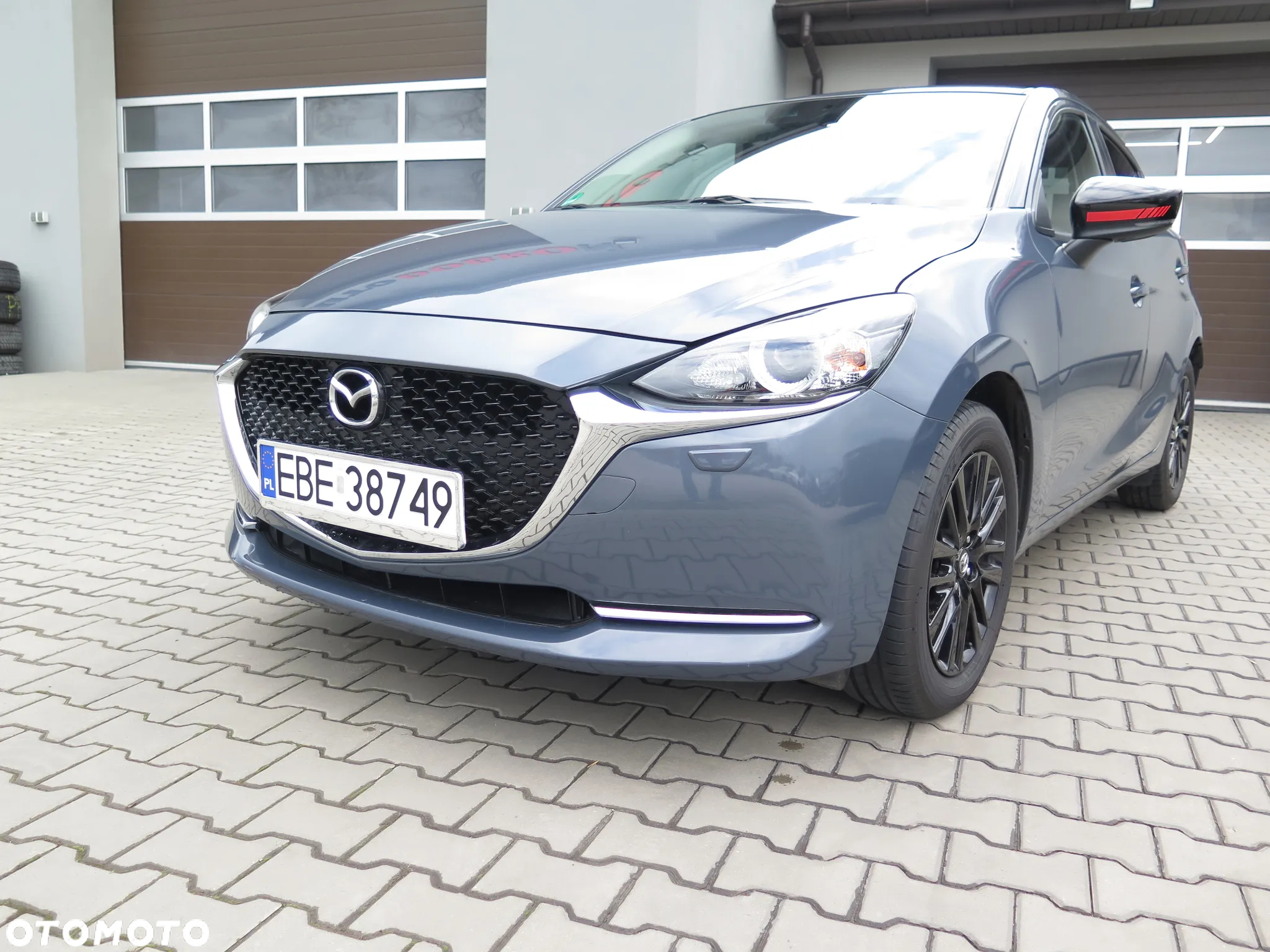 Mazda 2 SKYACTIV-G 90 Homura - 12
