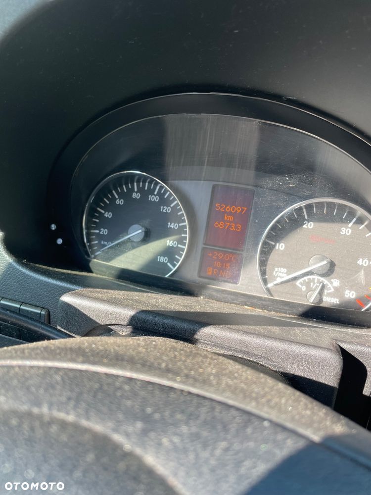 Mercedes-Benz Sprinter - 12