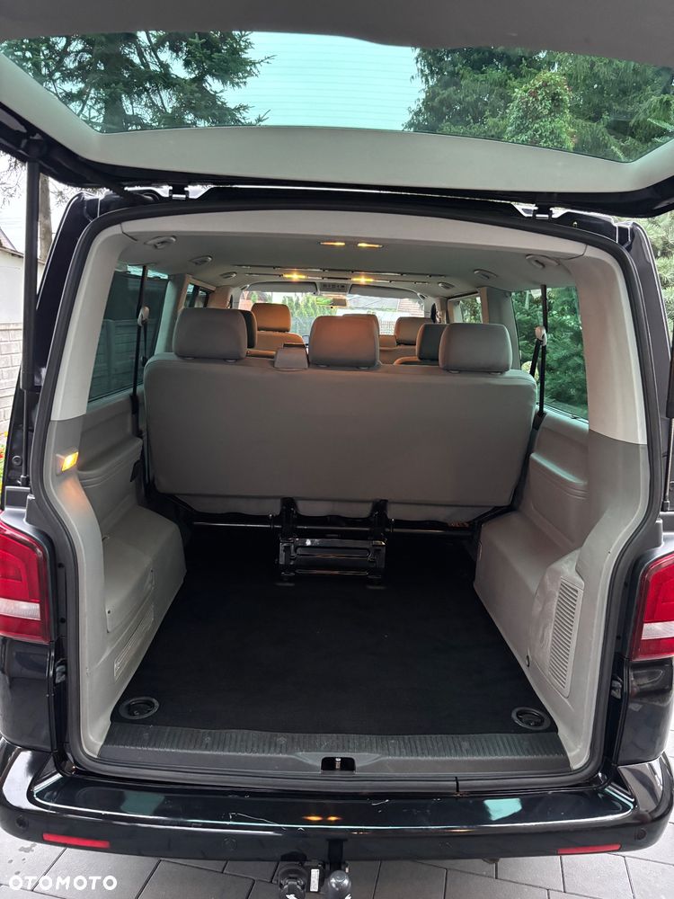 Volkswagen Caravelle - 5