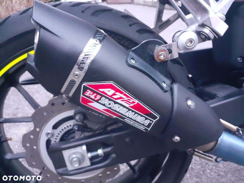 Honda CBR - 8