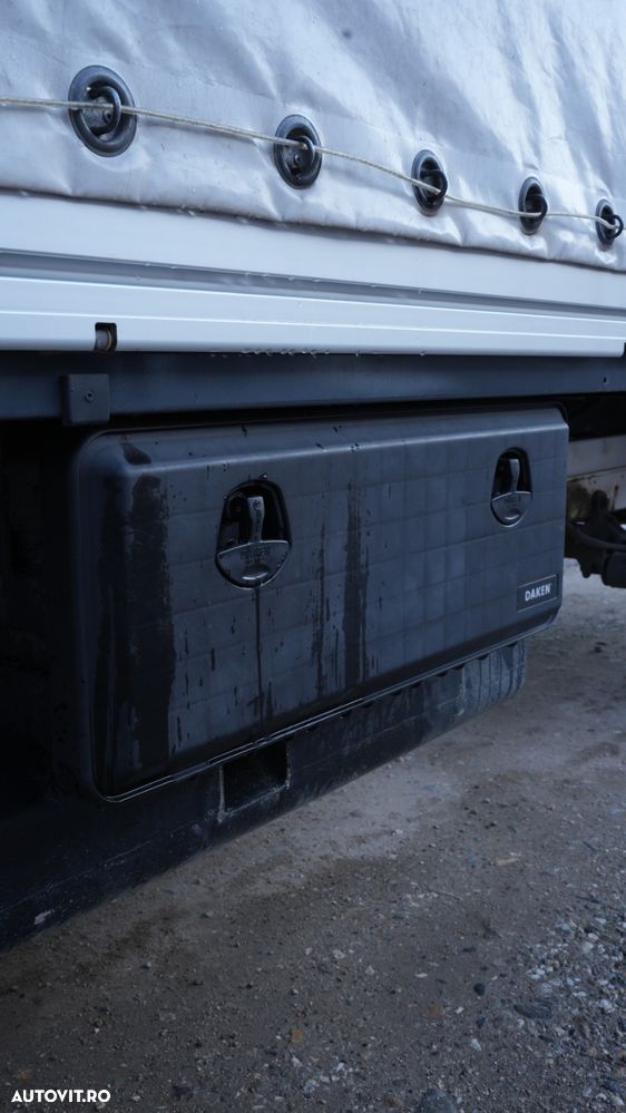 Volkswagen Crafter 3.5 CD Bena L4 4M 103kW - 10