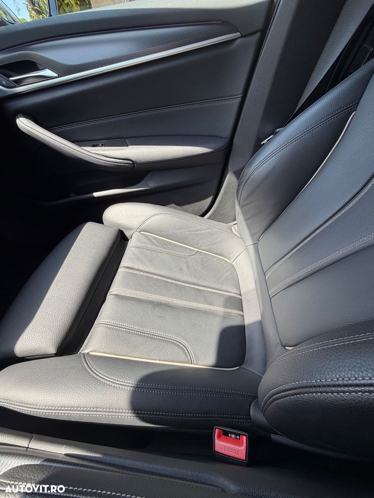 BMW 5 Series 2022 — imagine 18