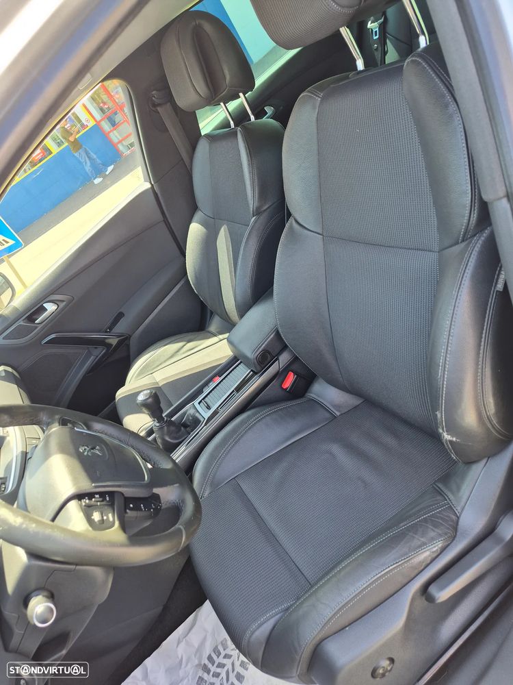 Peugeot 508 SW - 13