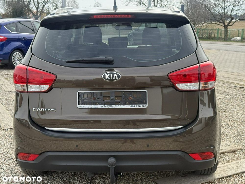 Kia Carens - 18