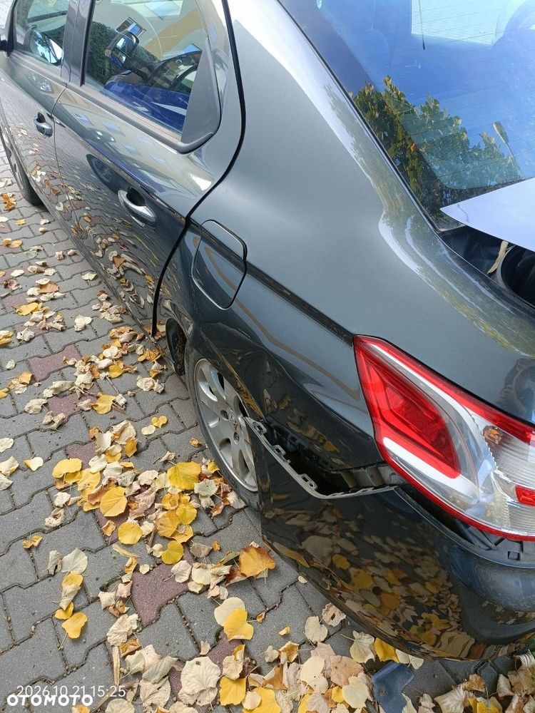 Peugeot 301 - 6