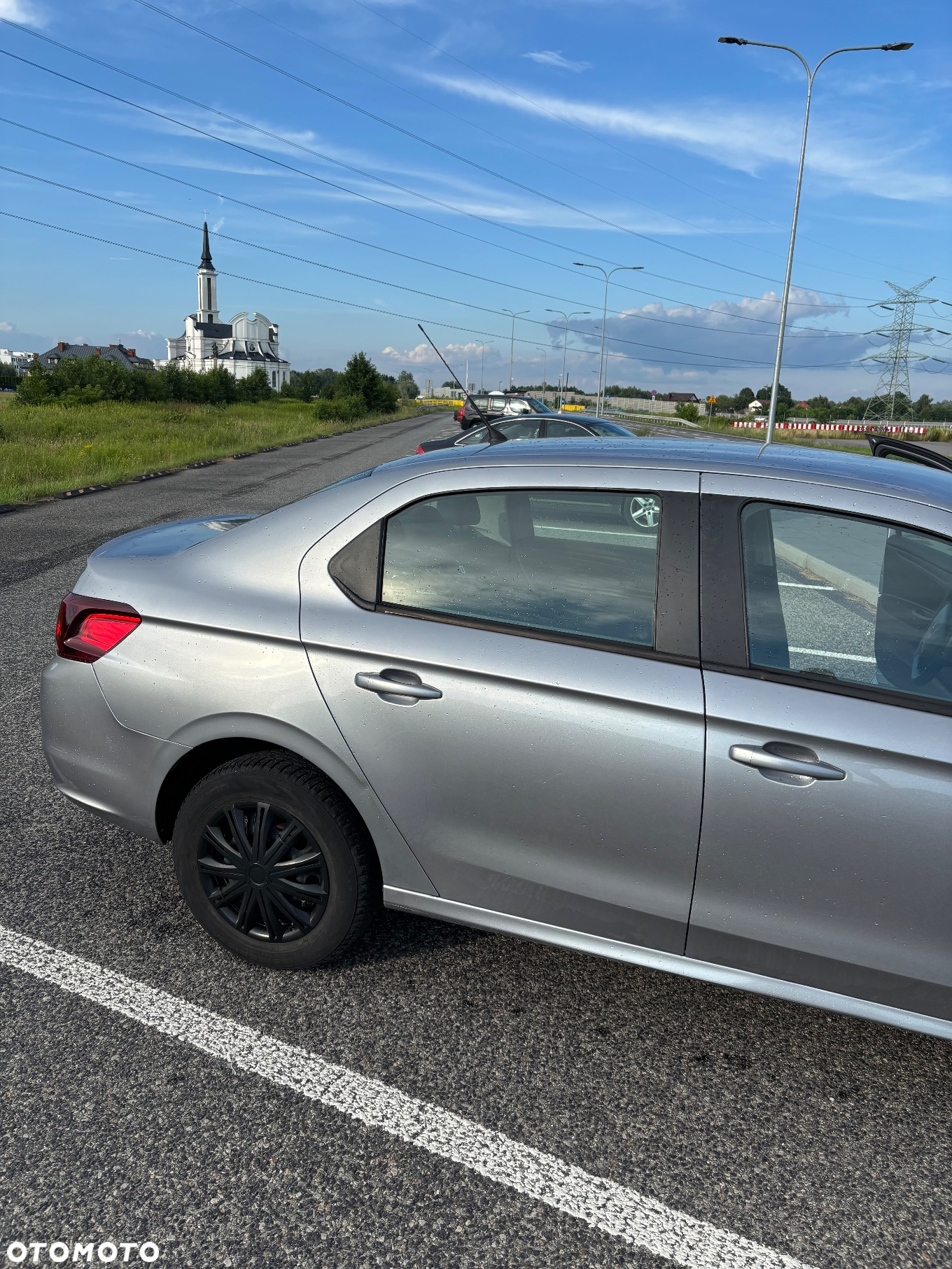 Peugeot 301 1.6 VTi Active - 2