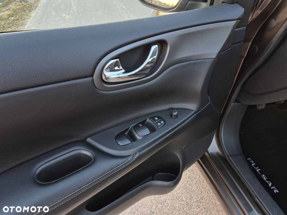 Nissan Pulsar 1.2 DIG-T Tekna - 31