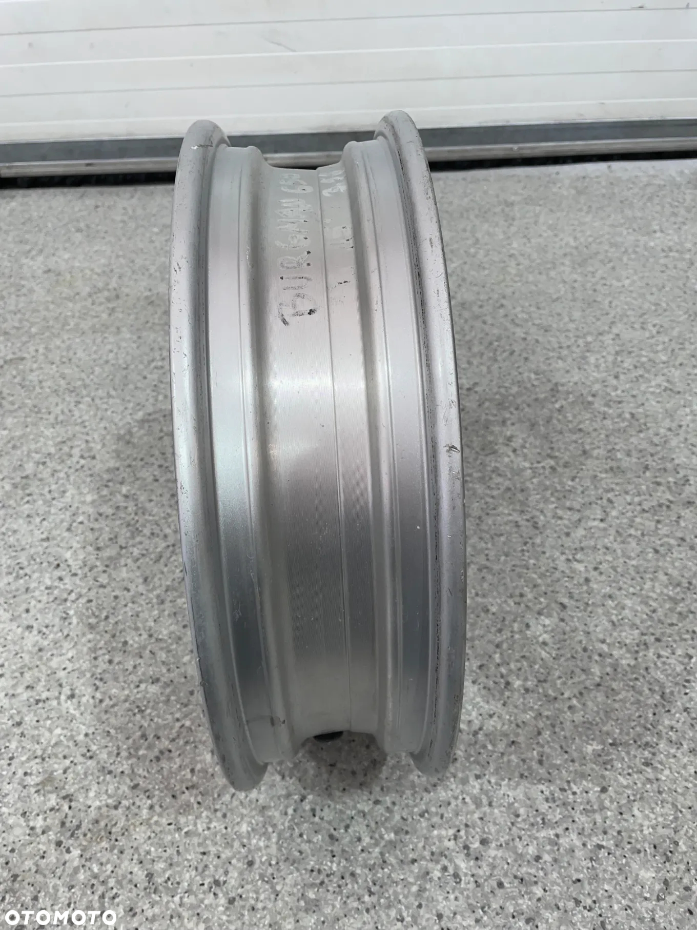 koło felga przód Suzuki Burgman 650 (nr 1102) - 4
