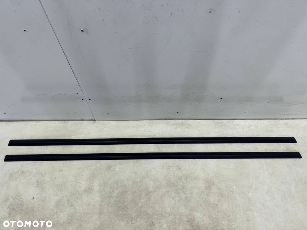 Nakładka progu VW Golf 5 V Touran I 03-09r. PRAWA listwa progowa zewnętrzna próg 1t0854932b - 1