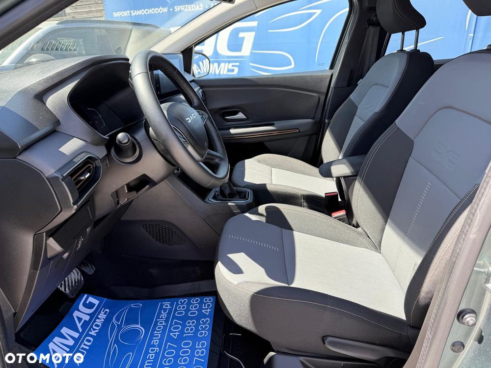 Dacia Jogger 1.6 Full Hybrid 140 Expression MMT 7os - 15