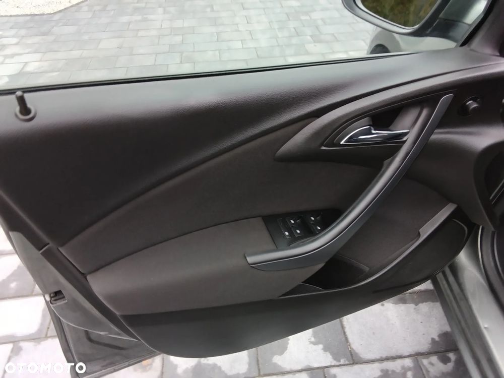 Opel Astra 1.6 Active - 19