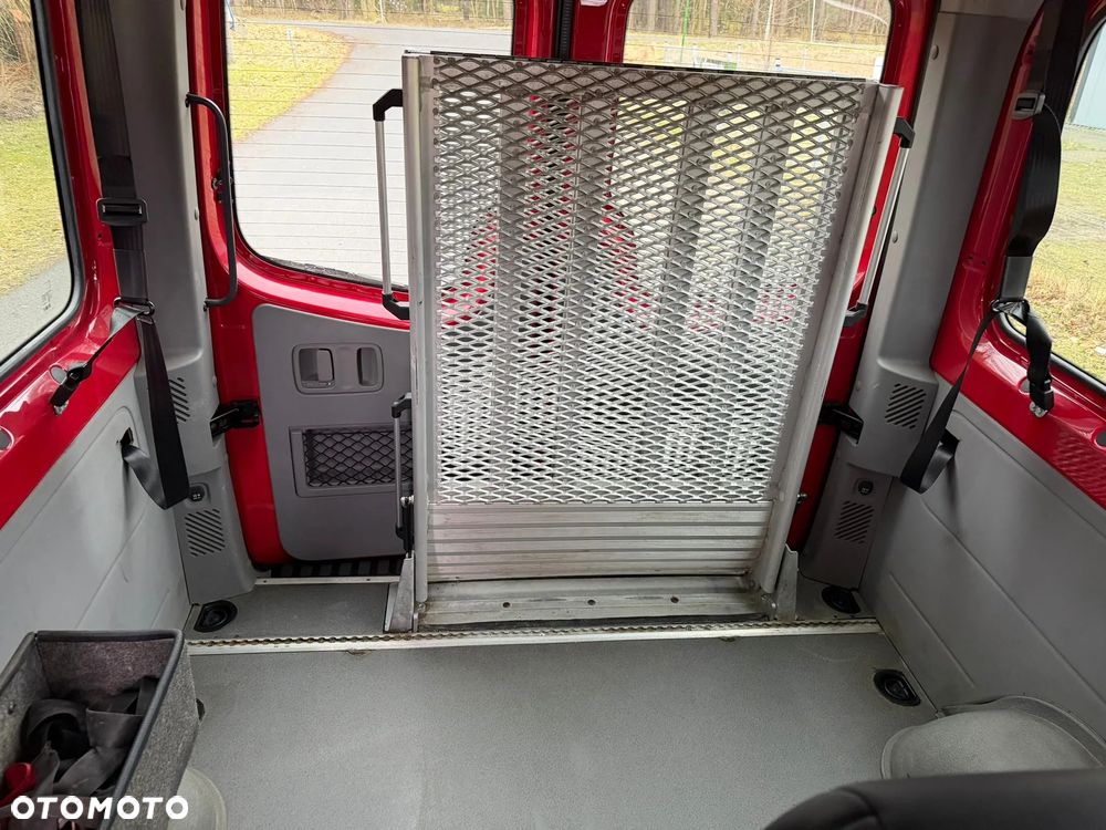 Volkswagen Crafter - 21