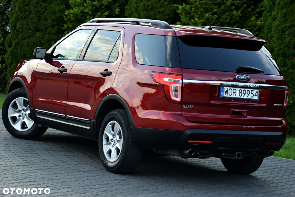 Ford Explorer - 12