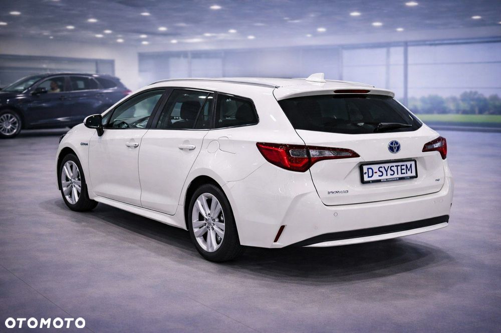 Toyota Corolla 1.8 Hybrid Comfort - 24