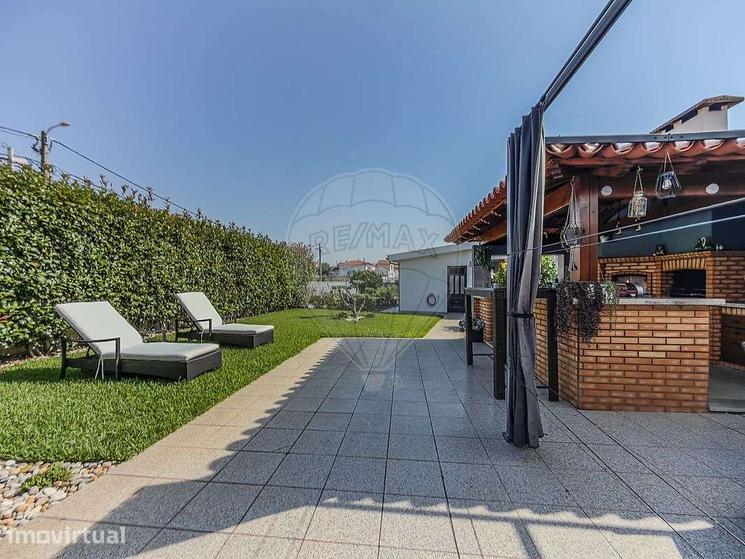 Moradia T4 para venda - Grande imagem: 2/50