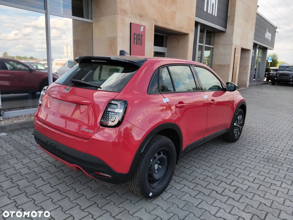 Fiat 600 1.2 Turbo Hybrid eDCT - 4