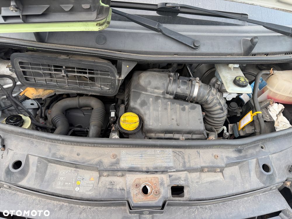 Renault Trafic - 11