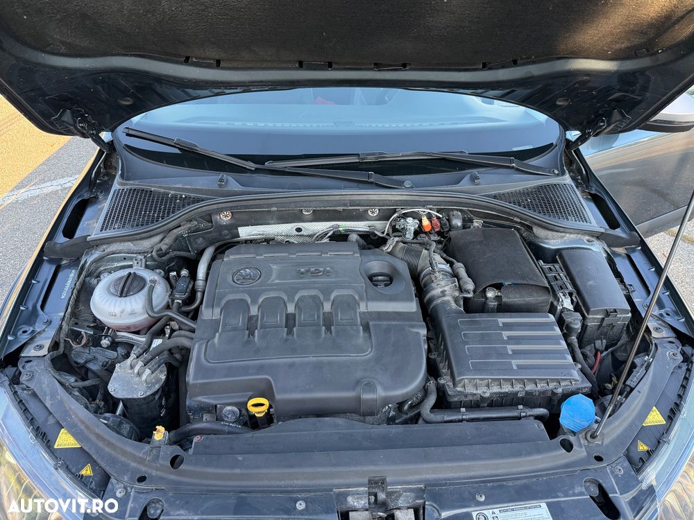 Skoda Octavia 2.0 TDI 4x4 DSG Scout - 27