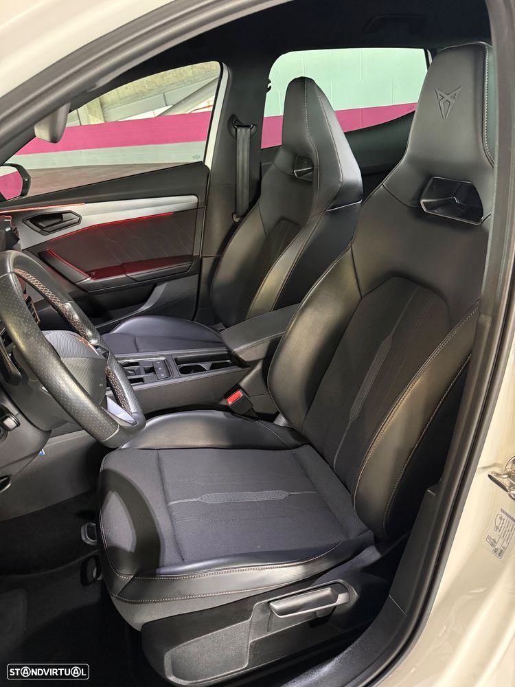 Cupra Formentor 1.4 e-Hybrid DSG VZ - 25