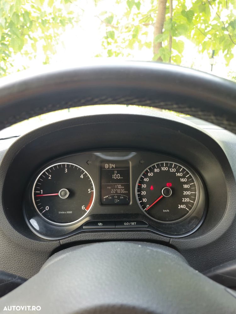 Volkswagen Polo 1.2 TDI Blue Motion - 11