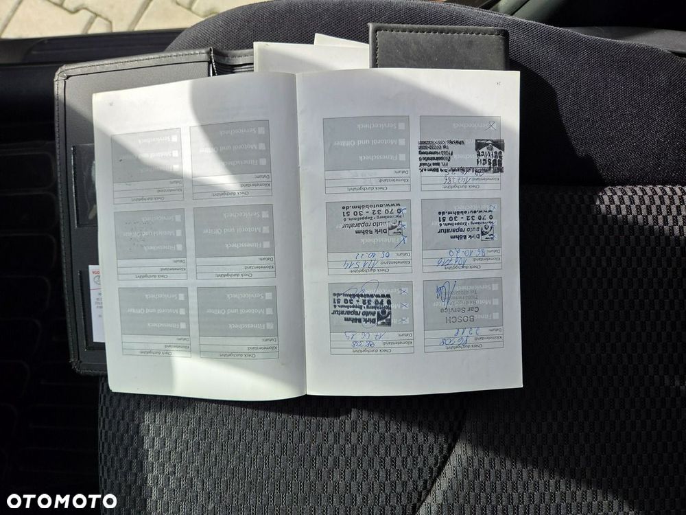 Toyota RAV4 - 14