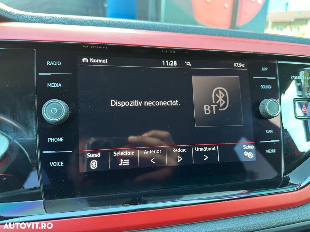VOLKSWAGEN Polo 2018 — imagine 15