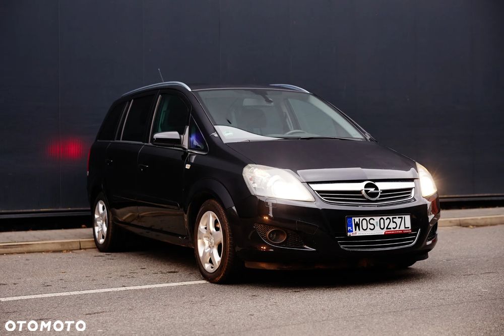 Opel Zafira 1.8 Cosmo - 10