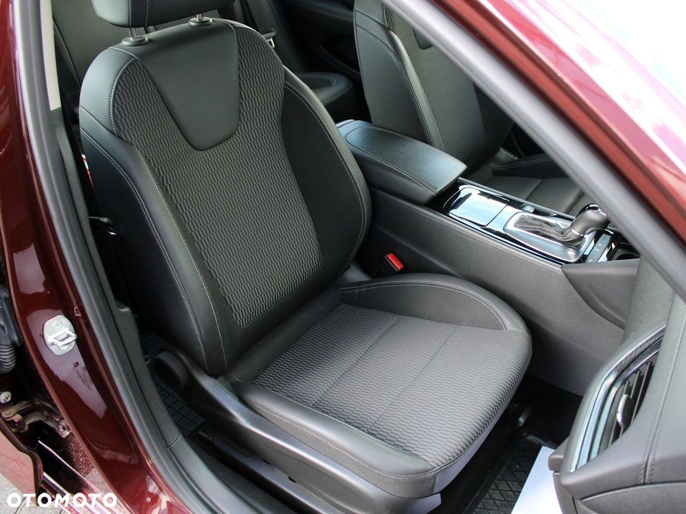 Opel Insignia 1.5 T Innovation S&S - 16