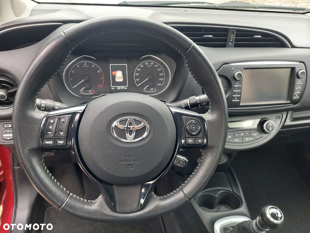 Toyota Yaris 1.5 Active - 9