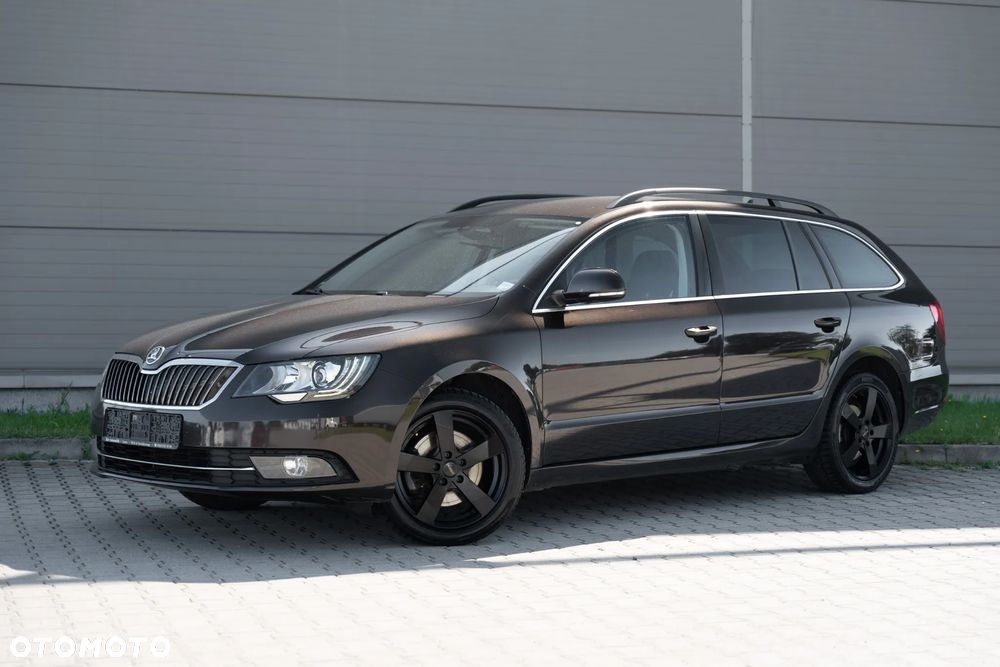 Skoda Superb 2.0 TDI Elegance - 1