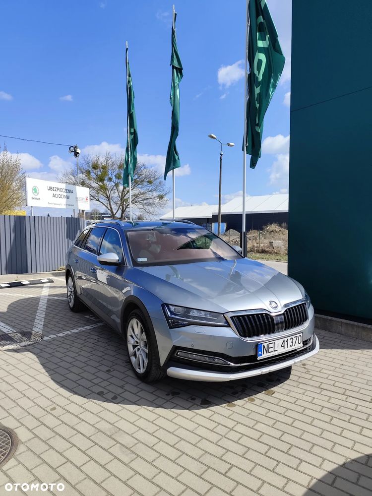 Skoda Superb 2.0 TDI SCR 4x4 Scout DSG - 1
