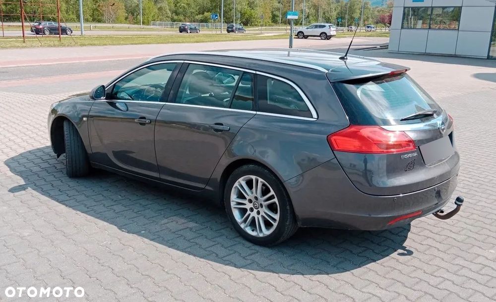 Opel Insignia 1.8 Sports Tourer - 3