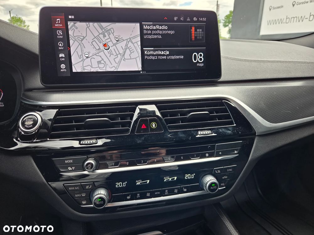 BMW Seria 5 520d xDrive M Sport sport - 16