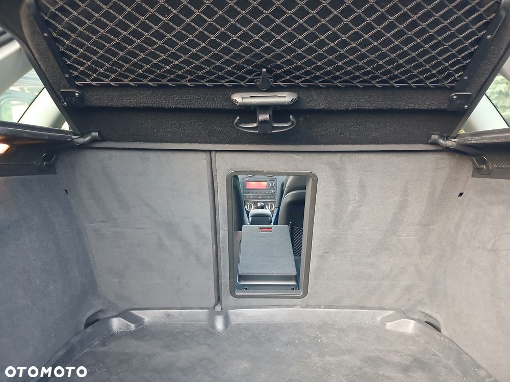Audi A3 Sportback 2.0 TDI DPF S line Sportpaket - 11