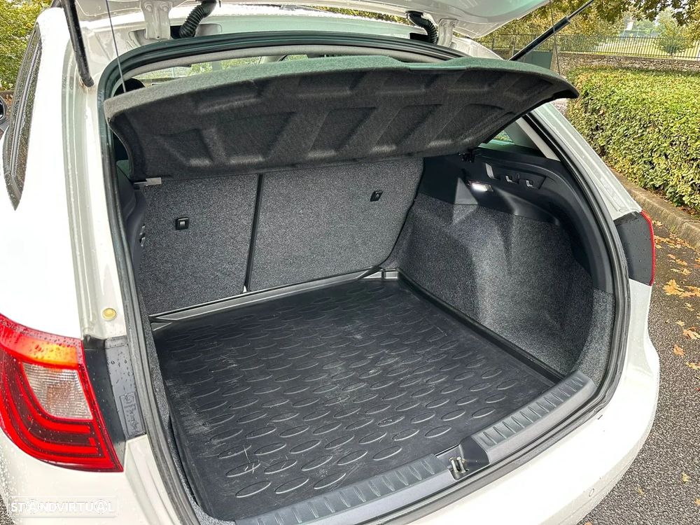 SEAT Ibiza ST 1.2 TSI FR - 11