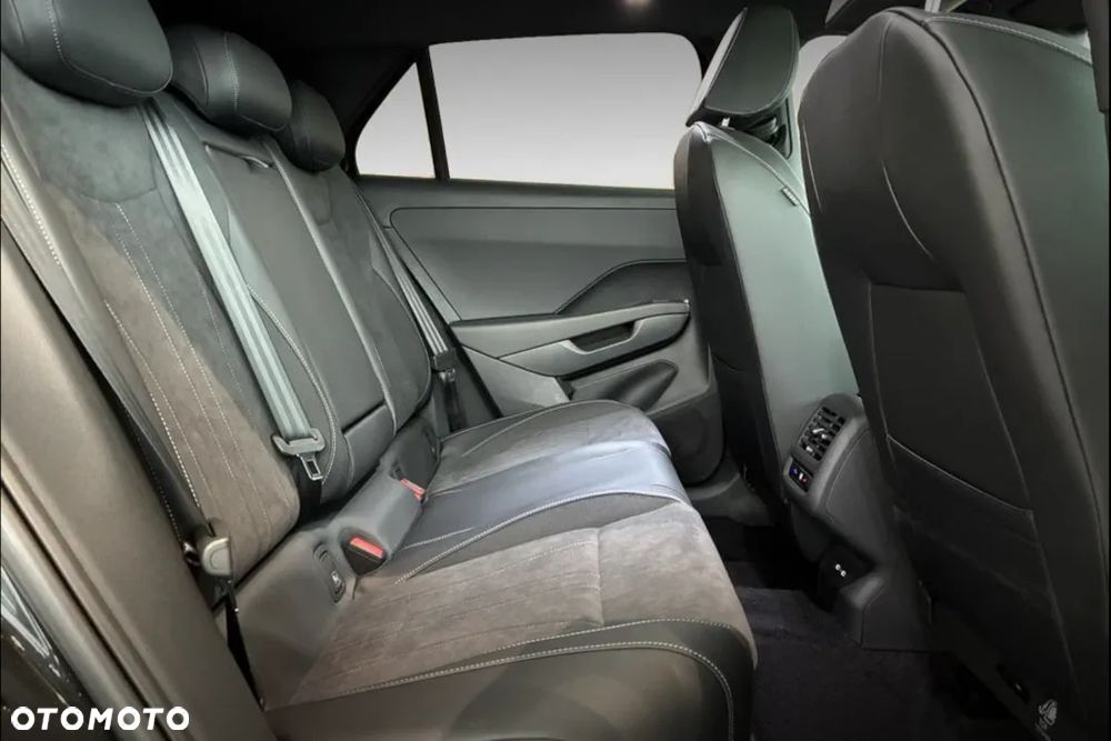 Volkswagen T-Roc 1.5 TSI Style DSG - 13