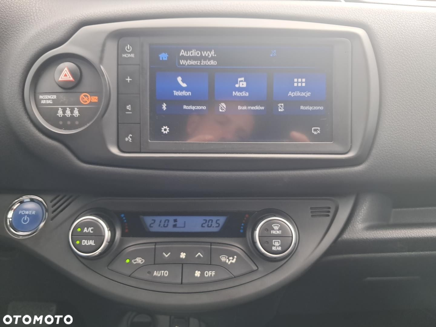 Toyota Yaris - 17