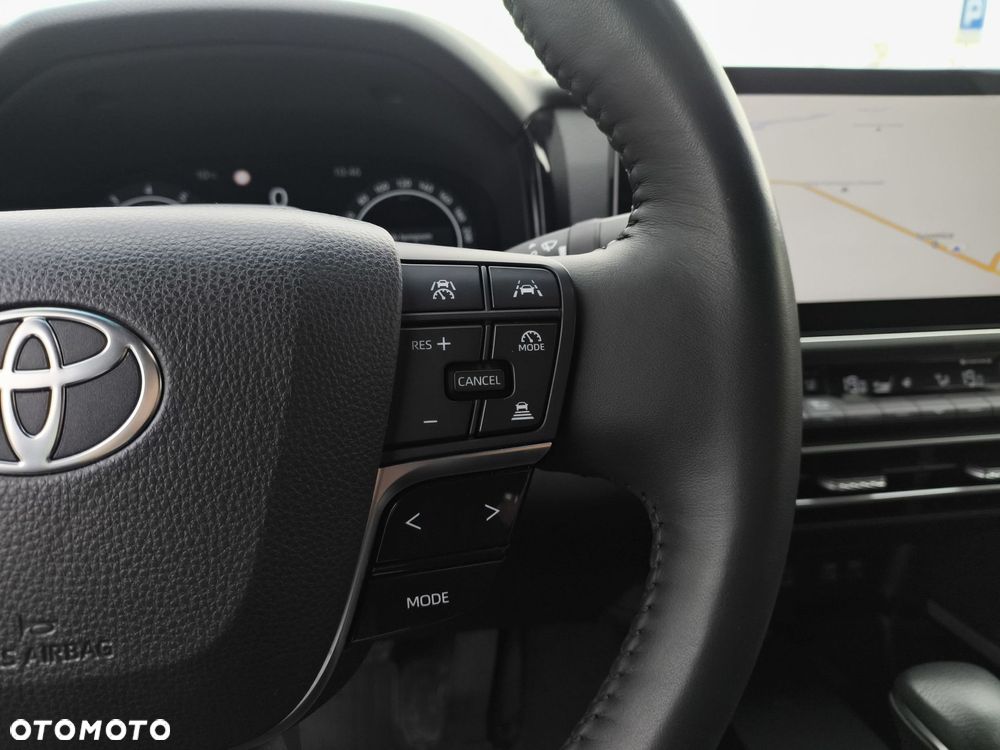 Toyota Camry - 14