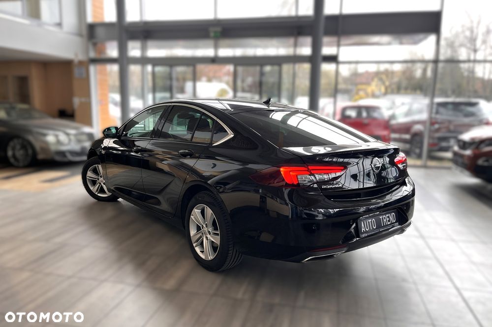 Opel Insignia 2.0 CDTI Ultimate S&S - 4